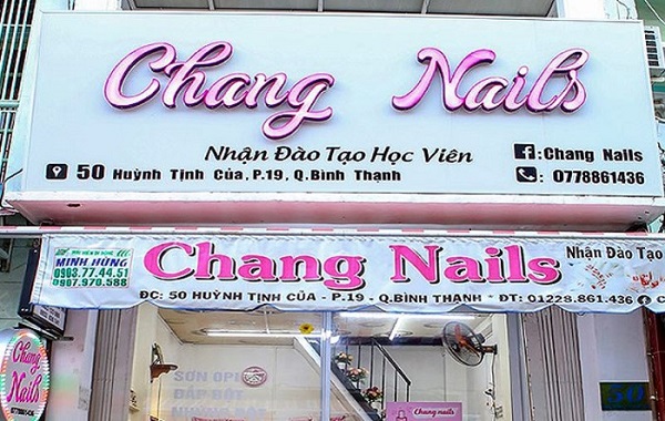 Mẫu biển quảng cáo kết hợp chữ hồng nền trắng nổi bật cho tiệm nail