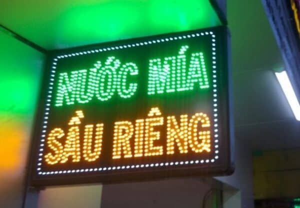 Biển vẫy led ruồi là gì? Mẫu biển led ruồi đẹp chuyên nghiệp – Quảng Cáo HL