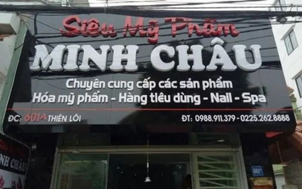 Biển quảng cáo mỹ phẩm hộp đèn